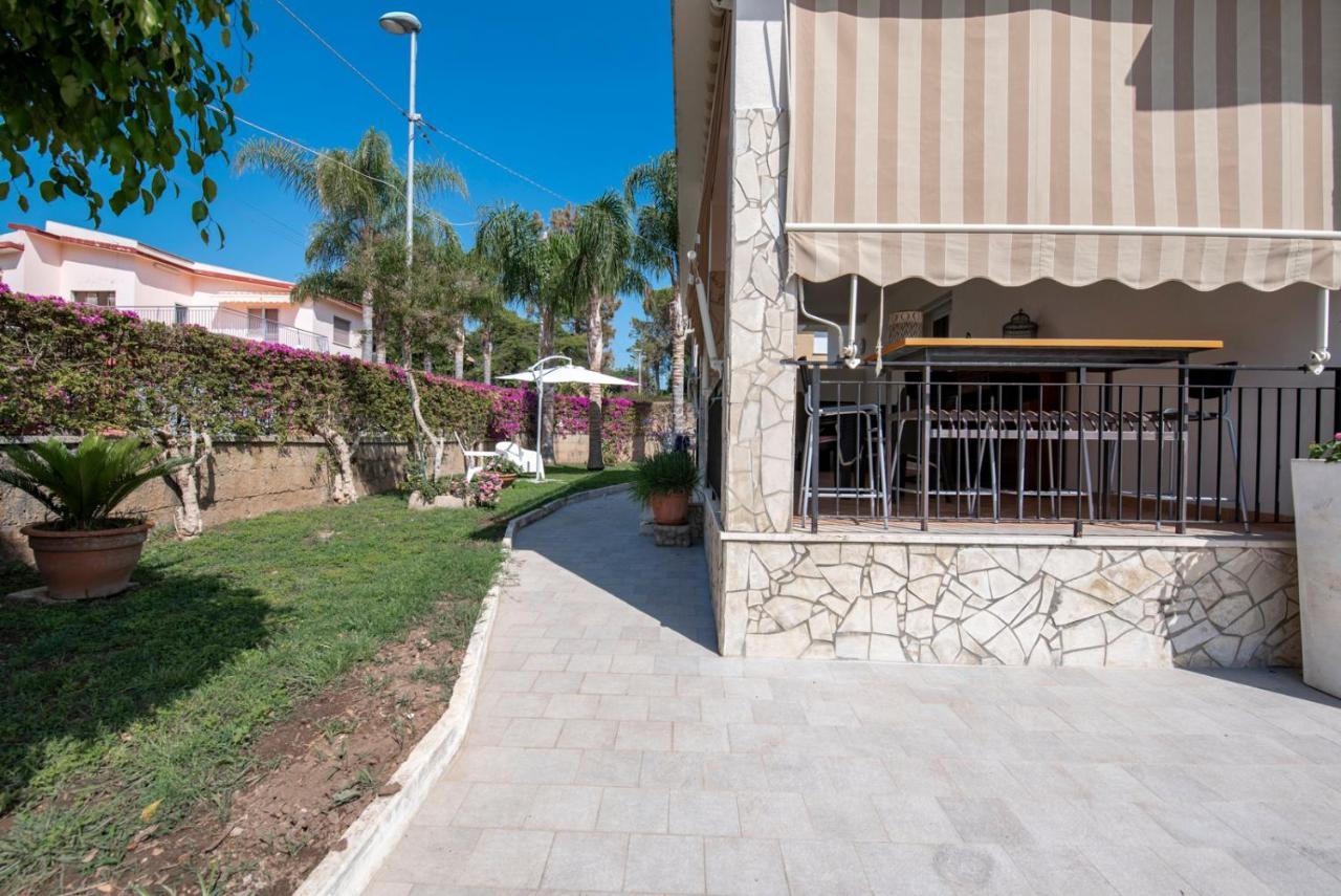 Holiday Fontane Bianche Gabriella المظهر الخارجي الصورة